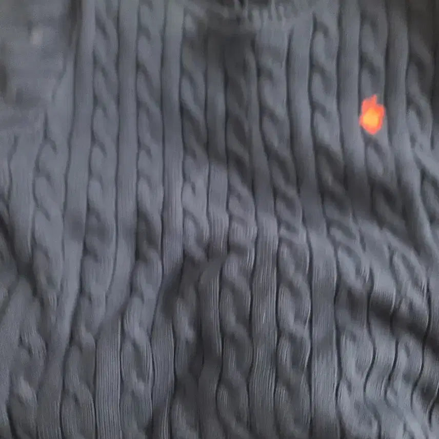 [BUNJANG] Beverly Hills Polo Club Cable Knit Navy Sweater / 베벌리힐스 폴로클럽 케이블 니트 네이비