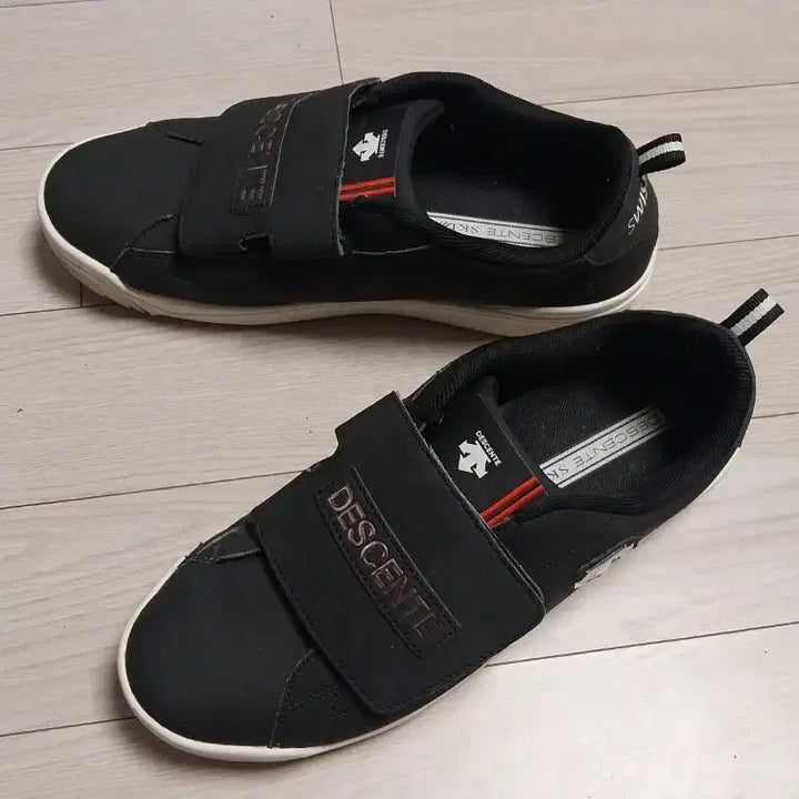 [BUNJANG] Descente Golf Sneakers (265) / 데상트 골프겸용 스니커즈(265)새컨디션