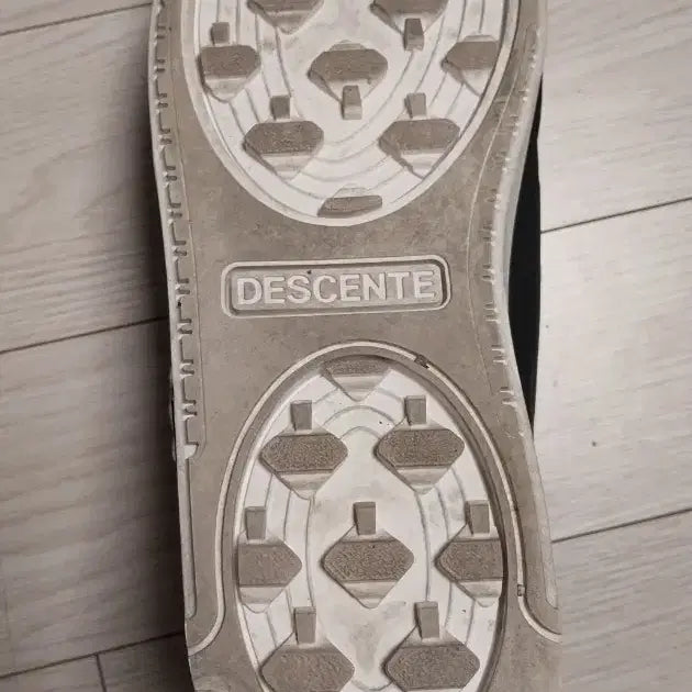 [BUNJANG] Descente Golf Sneakers (265) / 데상트 골프겸용 스니커즈(265)새컨디션