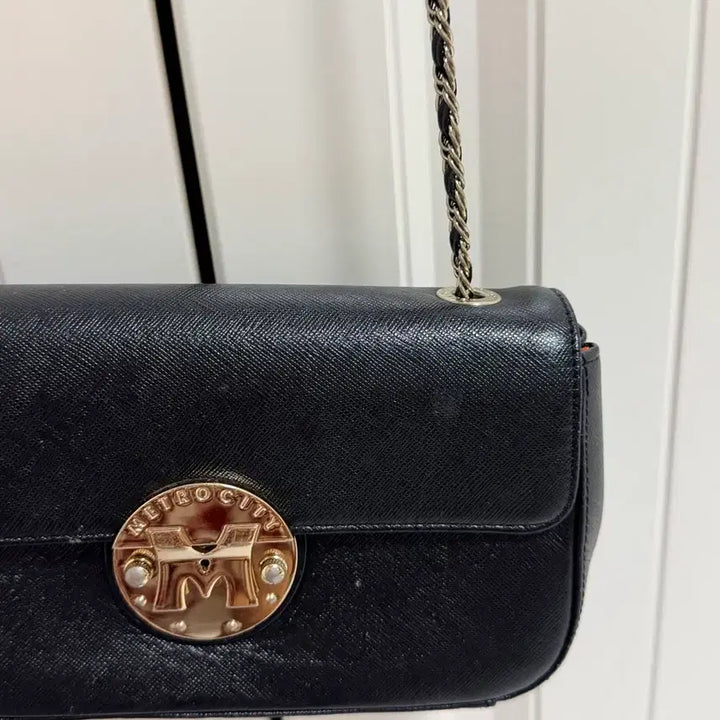[BUNJANG] Metrocity Chain Crossbody Bag / [정품] 메트로시티 체인 크로스백
