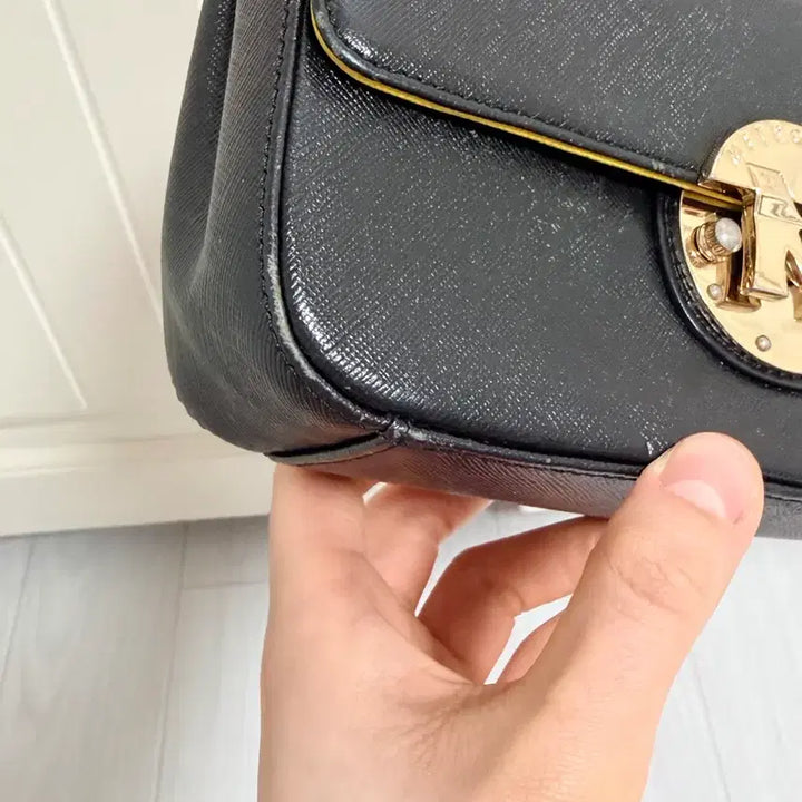 [BUNJANG] Metrocity Chain Crossbody Bag / [정품] 메트로시티 체인 크로스백
