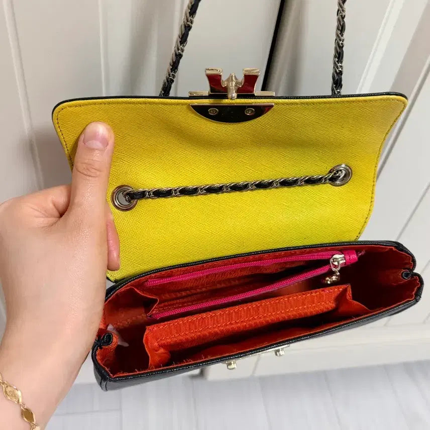 [BUNJANG] Metrocity Chain Crossbody Bag / [정품] 메트로시티 체인 크로스백