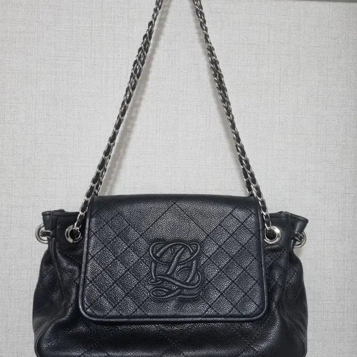 [BUNJANG] LOU.IS.IT Shoulder Bag / (루이가또즈) 블랙 숄더백