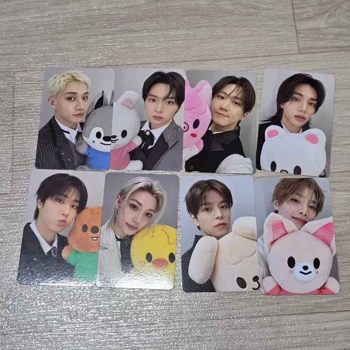 [SOLD OUT] straykids 서울 팝업 오프라인 엠디 포카 ot8