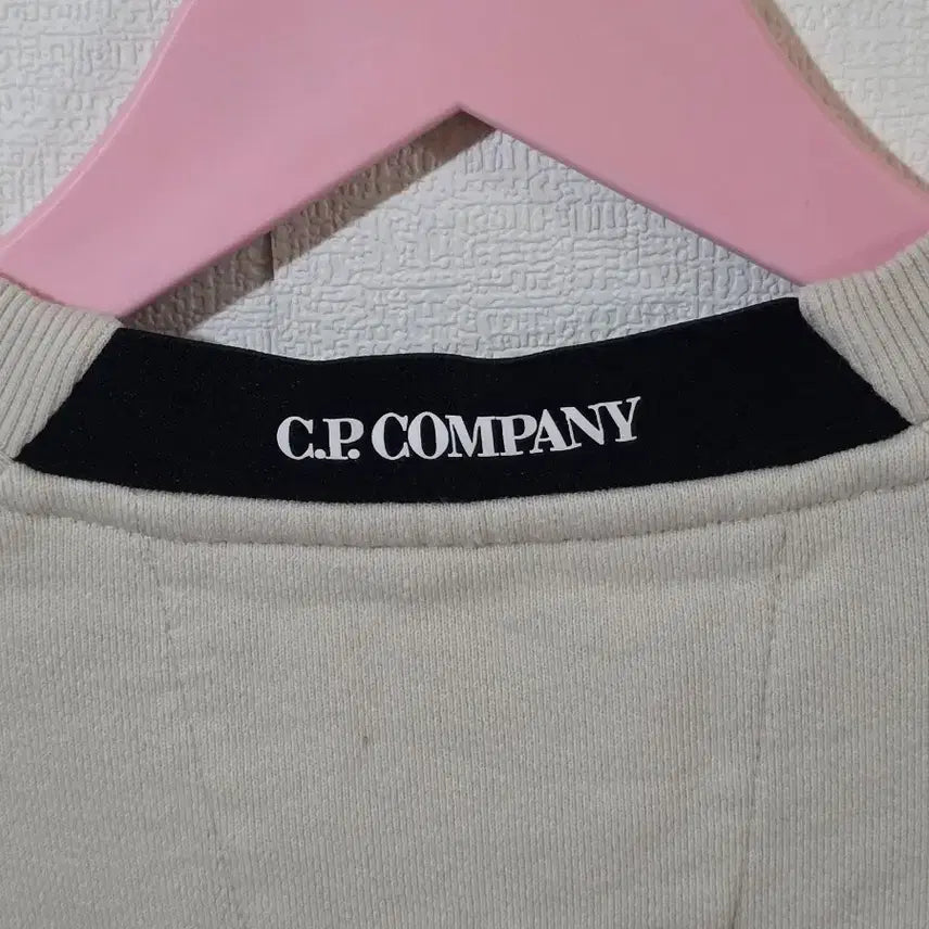 [BUNJANG] CP Company Beige Sweatshirt M / 정품 CP컴퍼니 베이지 맨투맨 M사이즈