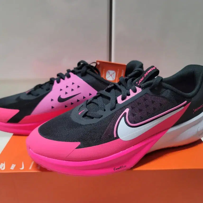 [BUNJANG] Nike Sonic Fly Sneakers (250mm) - Black/Pink / 나이키 소닉 플라이 운동화 250mm 블랙 핑크 새제품