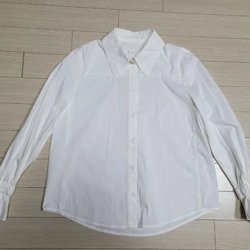 [SOLD OUT] it MICHAA 화이트 셔츠형 블라우스 88-94-165