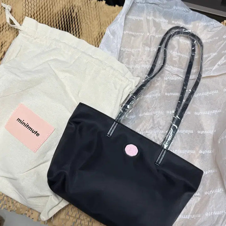 [SOLD OUT] 미닛뮤트 Clo 숄더백 요자쿠라 블랙