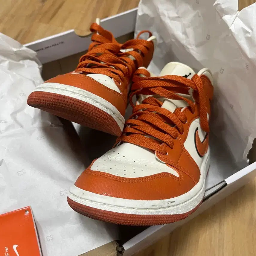 [BUNJANG] Air Jordan 1 Mid SE Coconut Milk Spice / 에어조던 1 미드 SE 코코넛 밀크 스포츠 스파이스