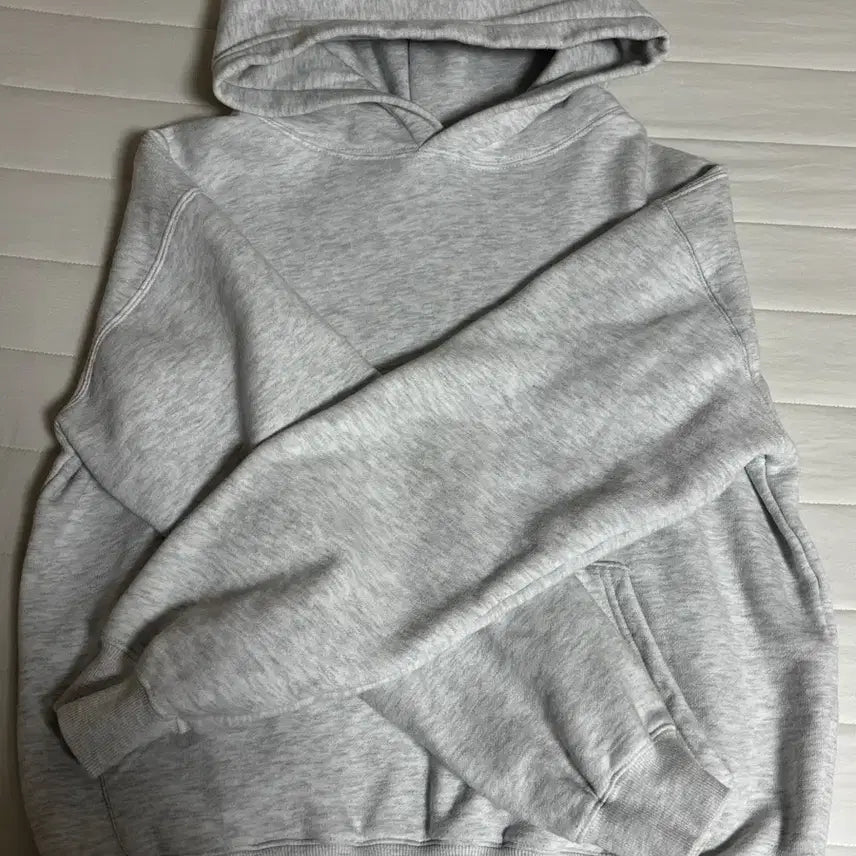 [BUNJANG] IAB Studio Gray Hoodie / IAB STUDIO 아이앱스튜디오 후드티 라이트 그레이