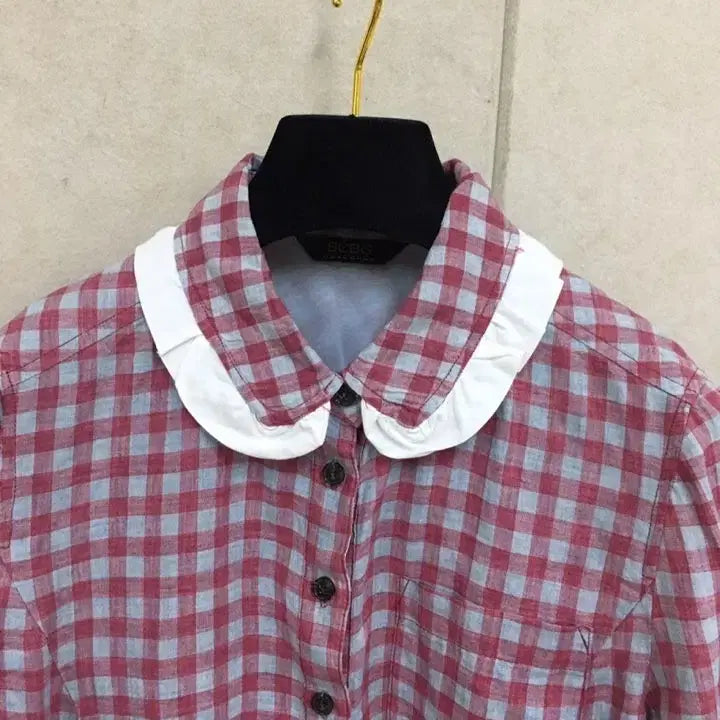 [BUNJANG] BCBG Linen Check Shirt Blouse with Lace Collar and Pockets / BCBG 레이스카라 린넨 체크 셔츠 블라우스 주머니있음 린넨자켓