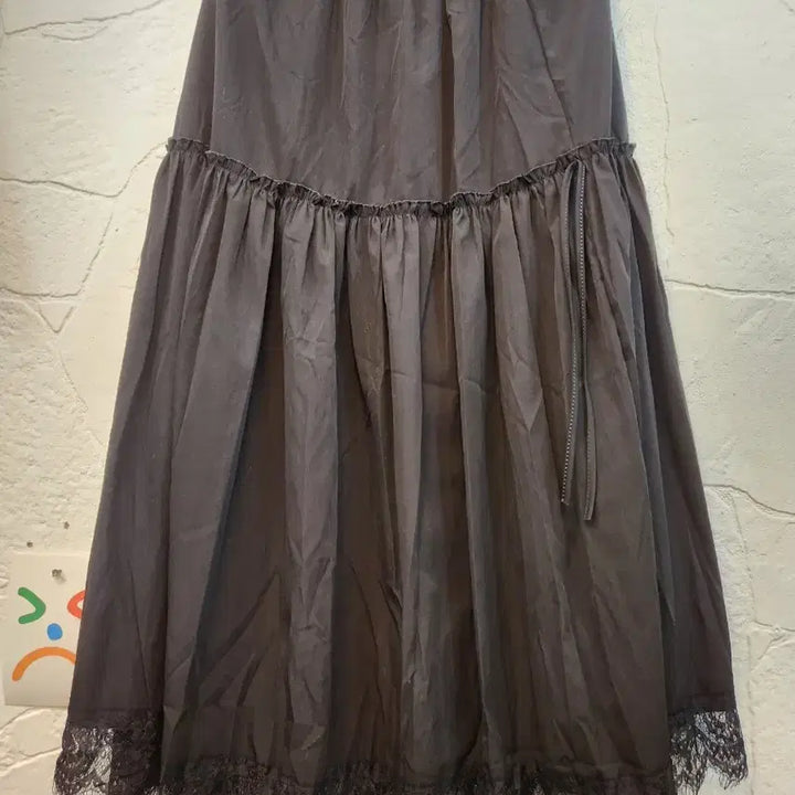 [SOLD OUT] 레이스블랙 롱스커트 (새상품)