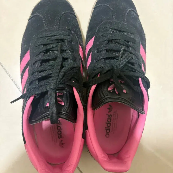 [BUNJANG] Adidas Gazelle Black/Pink Sneakers / 아디다스 가젤 블랙/핑크 스니커즈