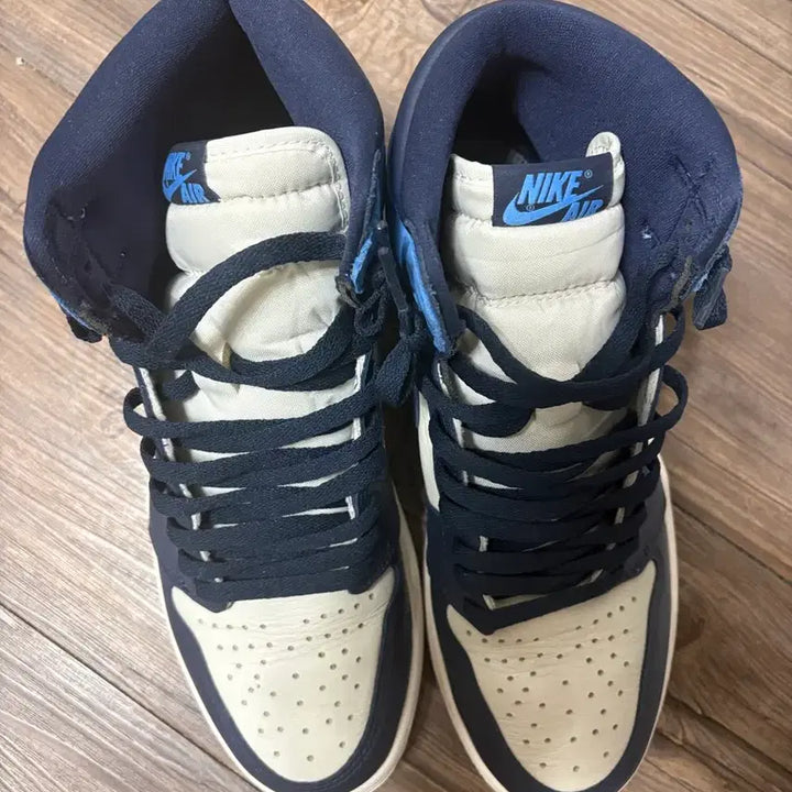 [BUNJANG] Nike Air Jordan 1 Obsidian Sneakers / 나이키 에어조던1 옵시디언 275 사이즈 판매합니다.