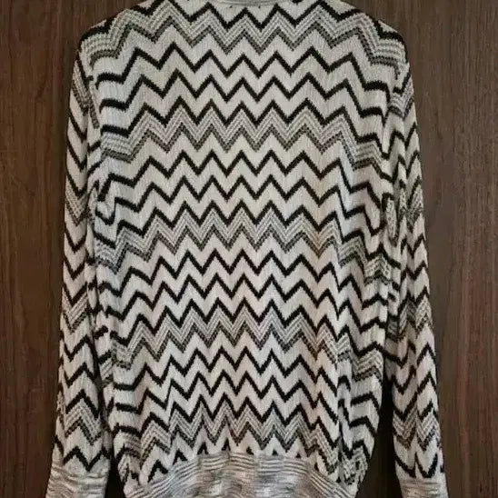 [BUNJANG] Missoni Zigzag Oversized Cardigan / [이태리정품] 미쏘니 지그재그 오버핏 가디건 (66~88/여리여리핏)