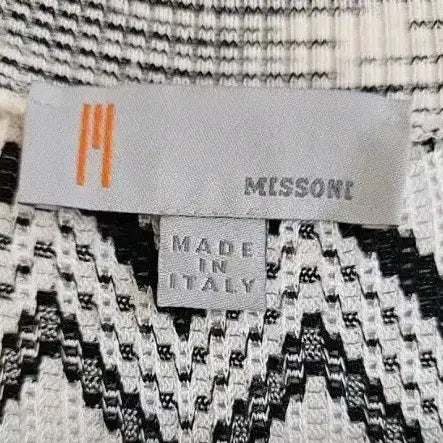 [BUNJANG] Missoni Zigzag Oversized Cardigan / [이태리정품] 미쏘니 지그재그 오버핏 가디건 (66~88/여리여리핏)