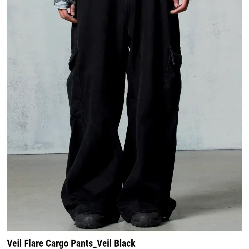 [BUNJANG] Arvan Veil Flare Cargo Pants_Veil Black / 아르반 베일 플레어 카고 팬츠_베일 블랙4