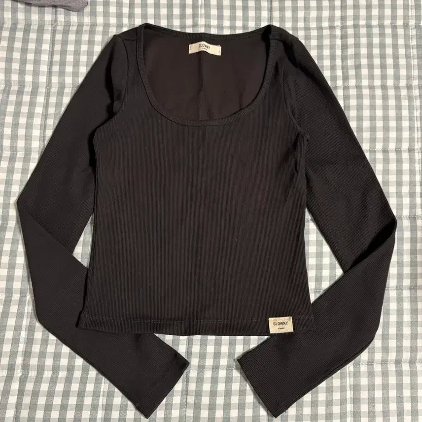 [BUNJANG] Glowny G CLASSIC RIB SQUARE Long Sleeve T-Shirt / 글로니 G CLASSIC RIB SQUARE 롱 슬리브 티 s