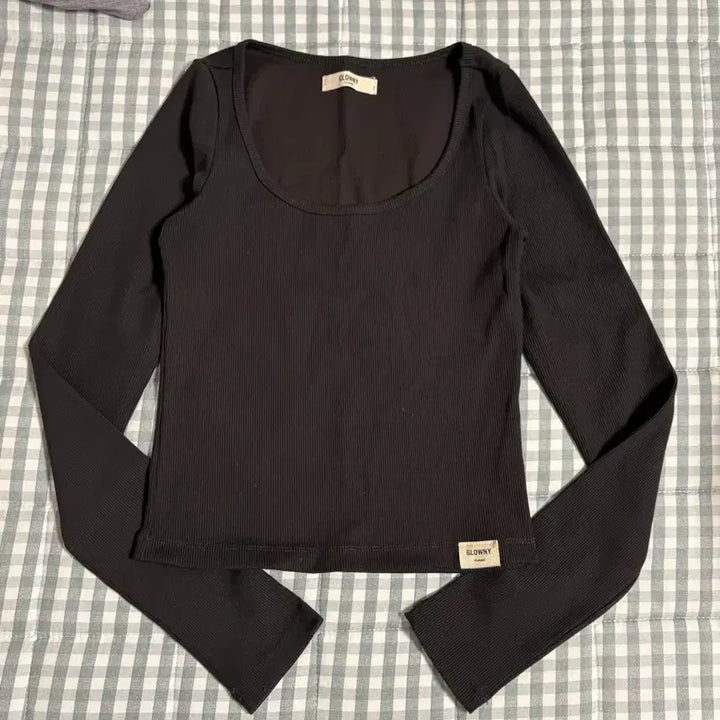 [BUNJANG] Glowny G CLASSIC RIB SQUARE Long Sleeve T-Shirt / 글로니 G CLASSIC RIB SQUARE 롱 슬리브 티 s