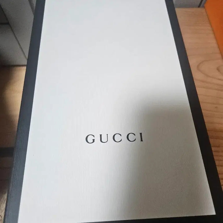 [BUNJANG] Gucci Marmont New Flora GG Flat Loafers / 구찌 마몽  뉴플로라 GG 플랫로퍼