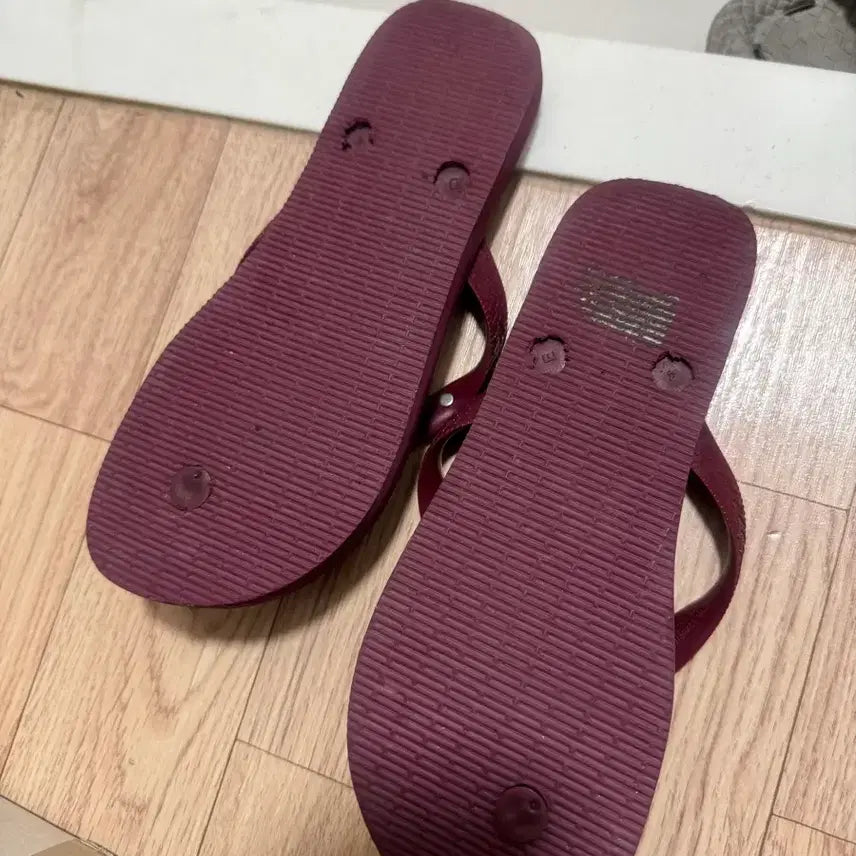 [BUNJANG] Havaianas Burgundy Ring Flip-Flops / 하바이아니스 버건디 링 쪼리