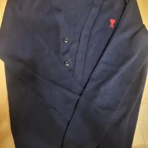 [BUNJANG] AMI Small Heart Cardigan Navy / 아미 스몰 하트 가디건 네이비
