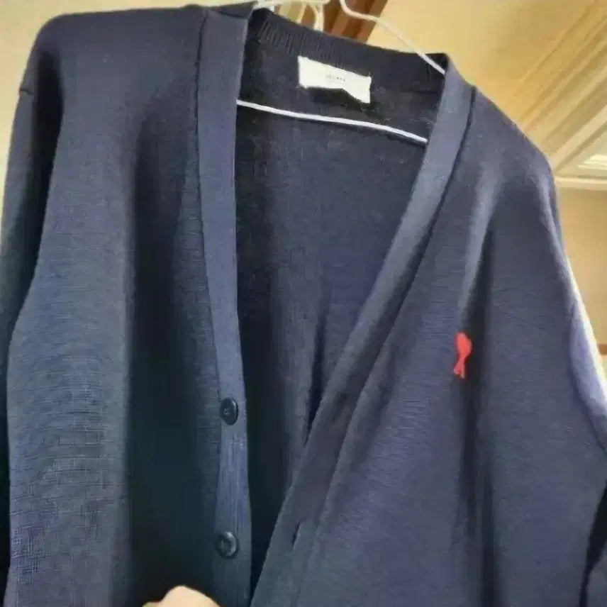 [BUNJANG] AMI Small Heart Cardigan Navy / 아미 스몰 하트 가디건 네이비