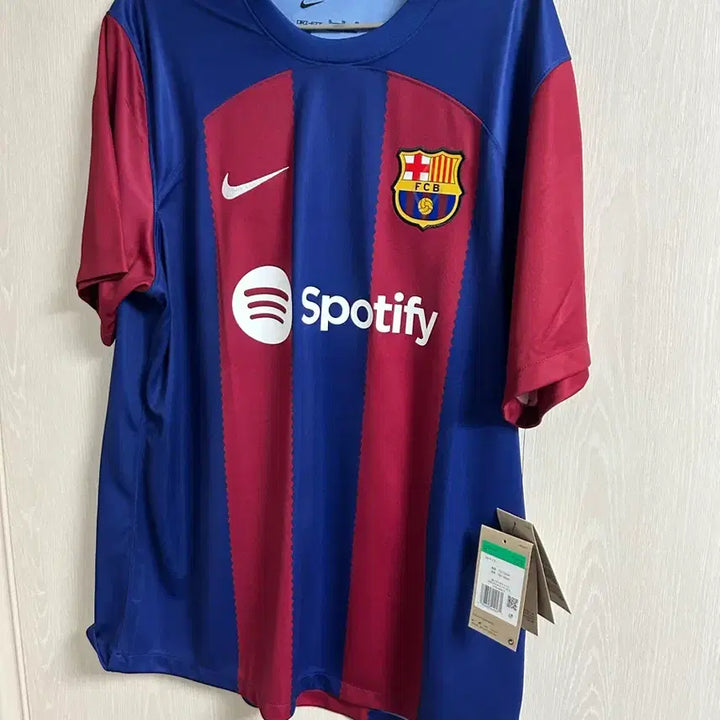 [BUNJANG] Nike FC Barcelona 22/23 Jersey (Size 105) / 나이키 FC 바르셀로나 유니폼 22/23 105사이즈 팜