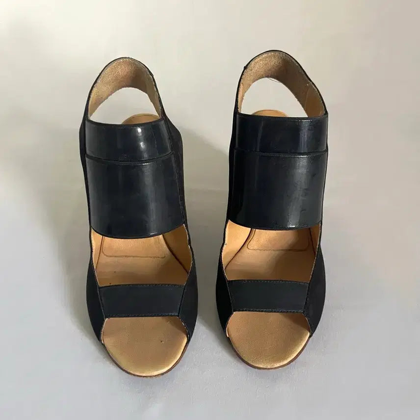 [BUNJANG] Maison Margiela MM6 Cut-Out Wedge Heels / 메종마르지엘라 MM6 컷아웃 웨지힐