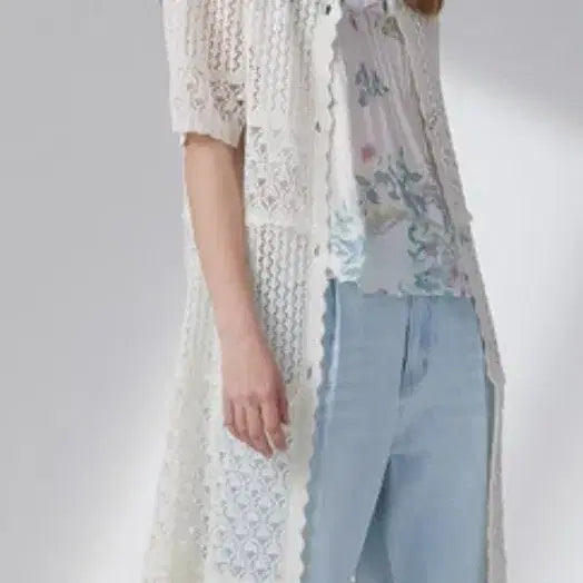[BUNJANG] Thursday Island Scallop Short Sleeve Long Cardigan / 써스데이아일랜드 스카시 반팔 롱 가디건 (23년)
