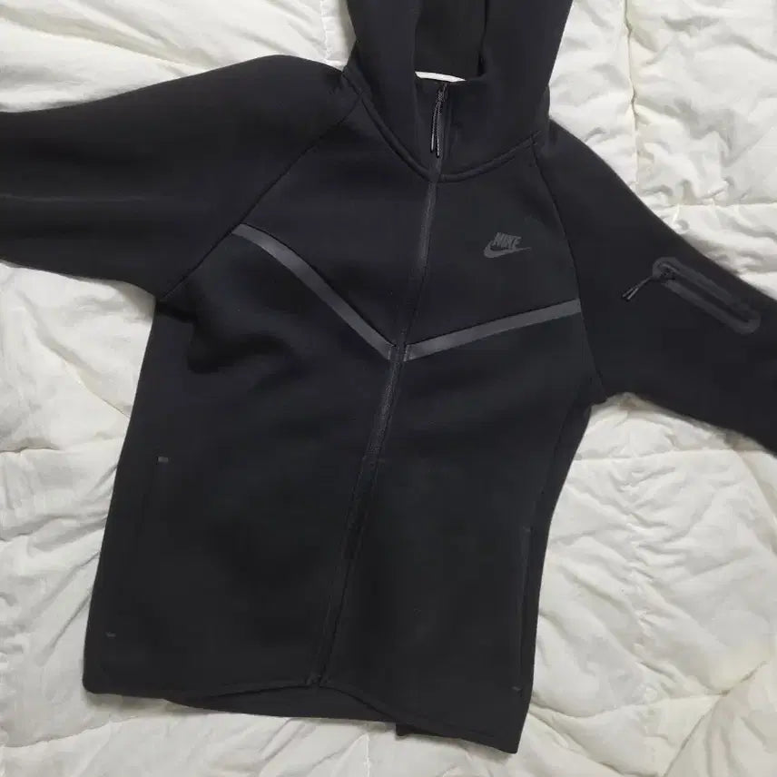 [SOLD OUT] 나이키 테크 플리스 후드 집업 블랙