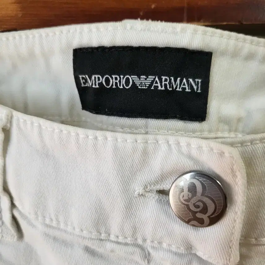 [BUNJANG] Emporio Armani White Pants 38/4 / 엠포리오 아르마니 화이트 팬츠 38/4