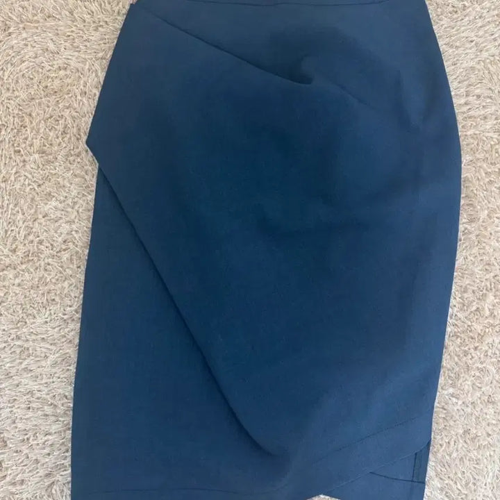 [BUNJANG] ODE Vivian Drape Skirt / ODE 비비안 언발 드레이프 스커트