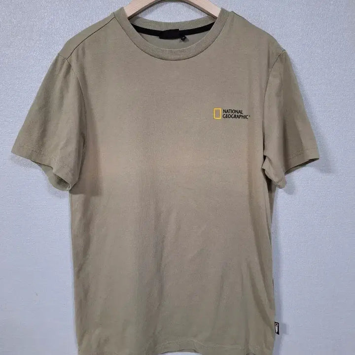 [BUNJANG] National Geographic Short Sleeve T-shirt (M) / 내셔널지오그래픽 반팔티 M