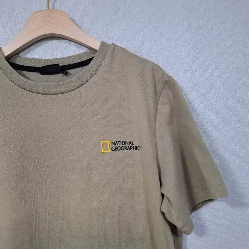 [BUNJANG] National Geographic Short Sleeve T-shirt (M) / 내셔널지오그래픽 반팔티 M