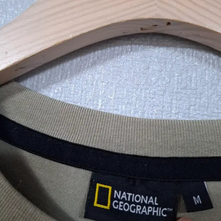 [BUNJANG] National Geographic Short Sleeve T-shirt (M) / 내셔널지오그래픽 반팔티 M