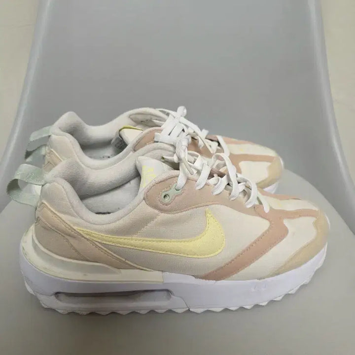 [BUNJANG] NIKE Air Max Dawn Women&