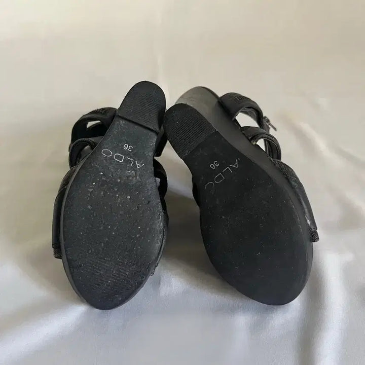 [SOLD OUT] Aldo 00s 하네스 웨지힐