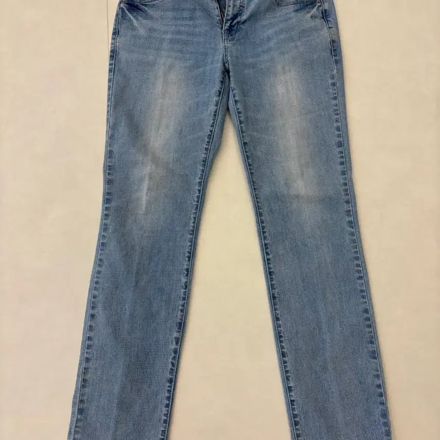 [SOLD OUT] 게스 여름용 스판덱스 청바지 30