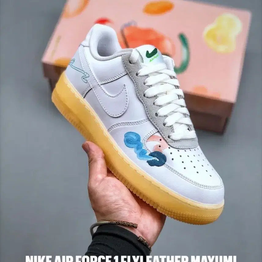 [BUNJANG] Nike Air Force 1 Flyleather Mayumi Yamase Solar Red Sneakers / 나이키 에어 포스 1 플라이레더 마유미 야마세 솔라 레드 285