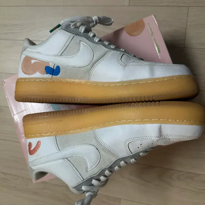 [BUNJANG] Nike Air Force 1 Flyleather Mayumi Yamase Solar Red Sneakers / 나이키 에어 포스 1 플라이레더 마유미 야마세 솔라 레드 285