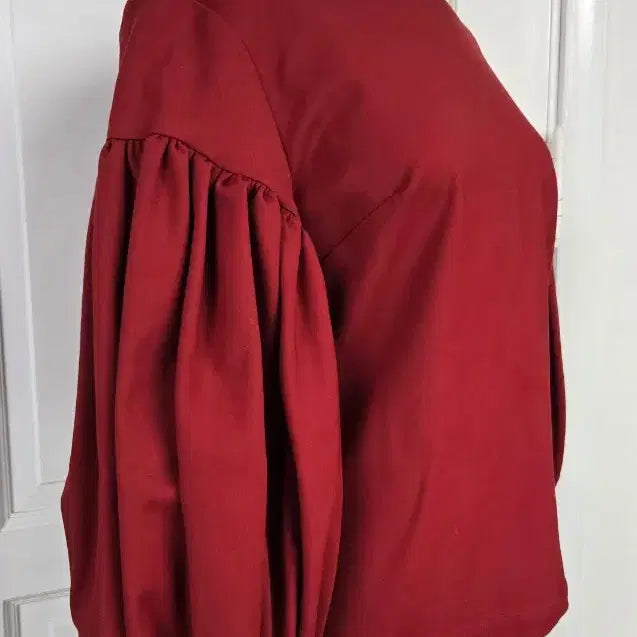 [BUNJANG] ROSIE ASSOULIN Volume Sleeve Blouse / Rosie assoulin로지 아설린 볼륨 슬리브 블라우스
