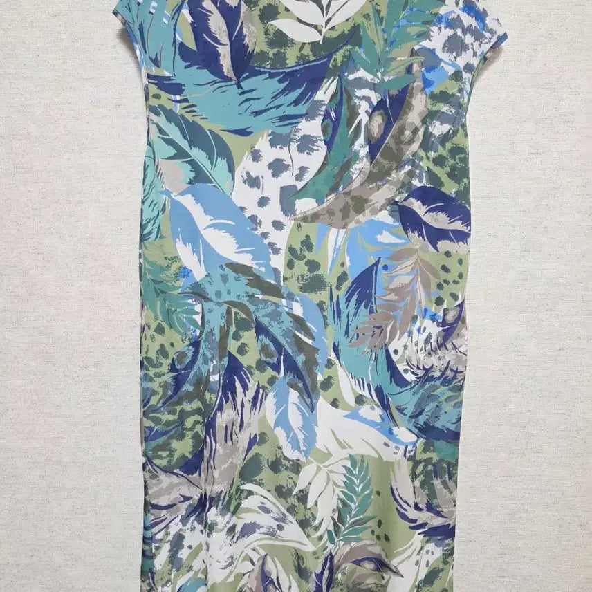 [BUNJANG] Leaf Pattern Sleeveless Long Dress / 잎사귀 패턴 민소매 롱 원피스