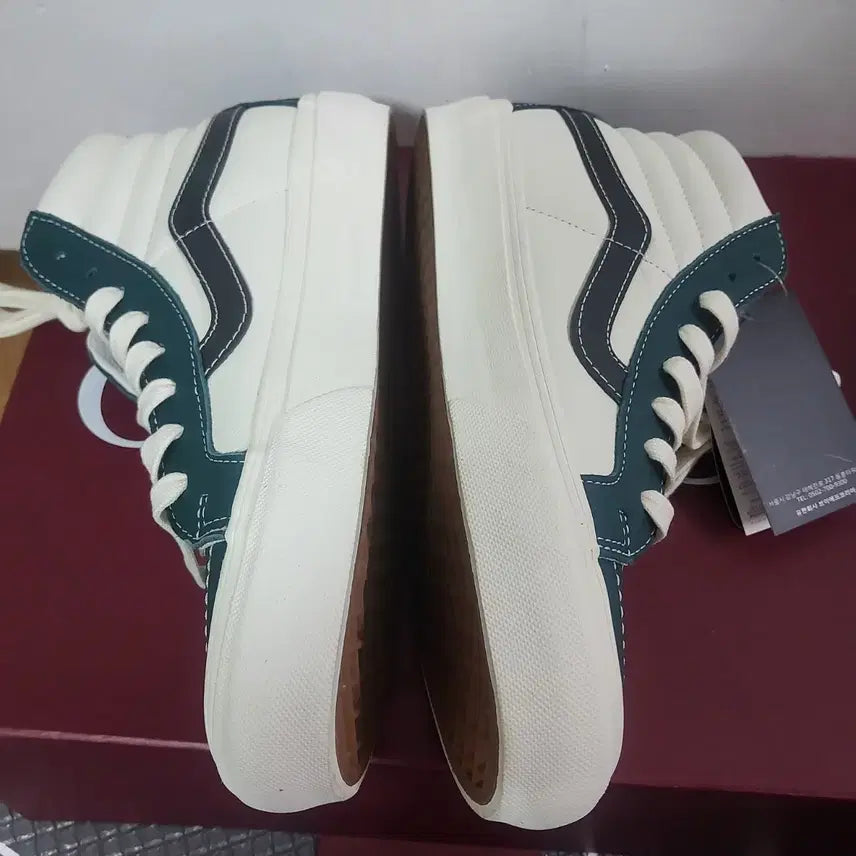[BUNJANG] Vans Sk8-Hi Evergreen Leather Sneakers / 새상품 반스 sk 8볼트 바이 스케이트 하이 에버그린 레더 250