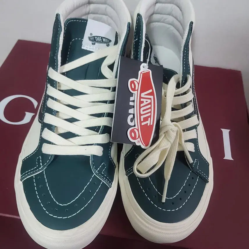 [BUNJANG] Vans Sk8-Hi Evergreen Leather Sneakers / 새상품 반스 sk 8볼트 바이 스케이트 하이 에버그린 레더 250