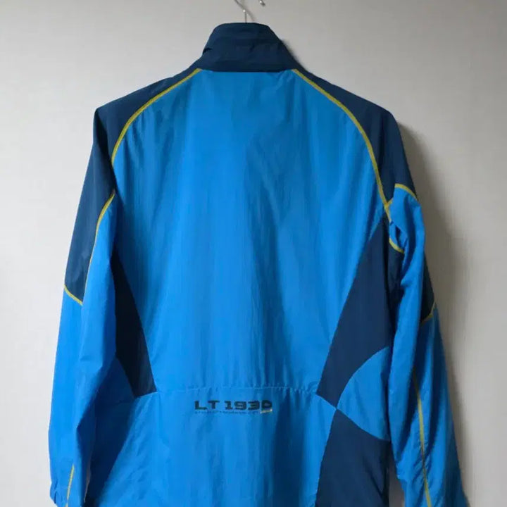 [BUNJANG] Lafuma Lightweight Windbreaker Jacket / 라푸마 경량  바람막이 블루 / 네이비   사이즈 100 얇아서  여름까