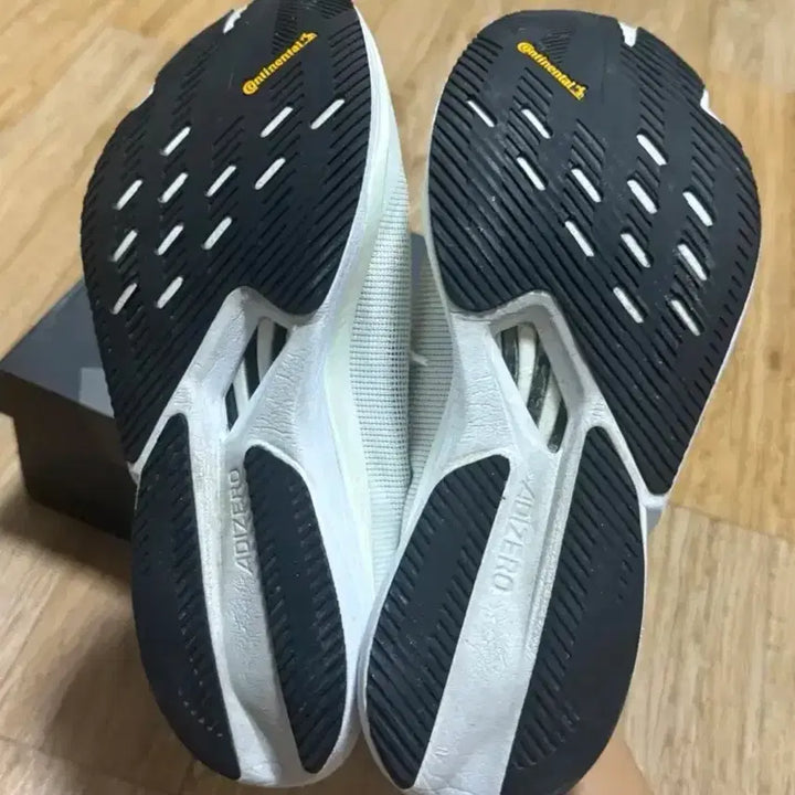 [BUNJANG] Adidas Adizero Boston 12 Running Shoes / 아디다스 아디제로 보스턴 12 러닝화 260