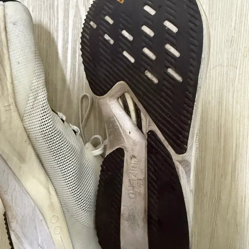 [BUNJANG] Adidas Adizero Boston 12 Running Shoes / 아디다스 아디제로 보스턴 12 러닝화 260