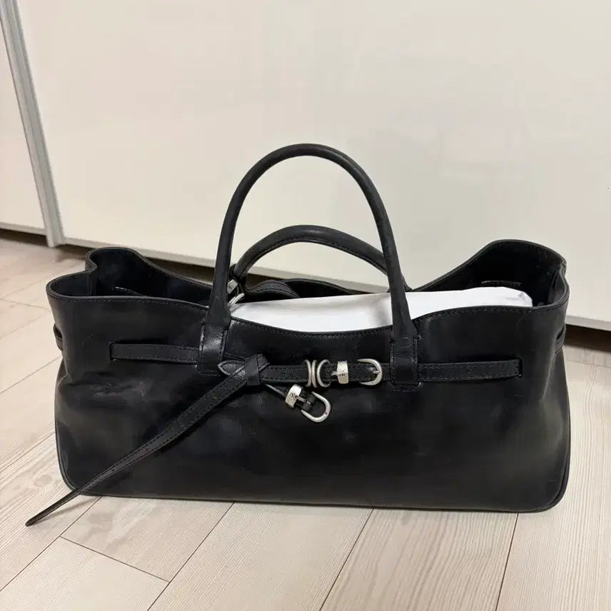 [BUNJANG] Margesherwood Grandma Used Navy Pull Up Bag / 마지셔우드 그랜마유즈드 네이비 pull up