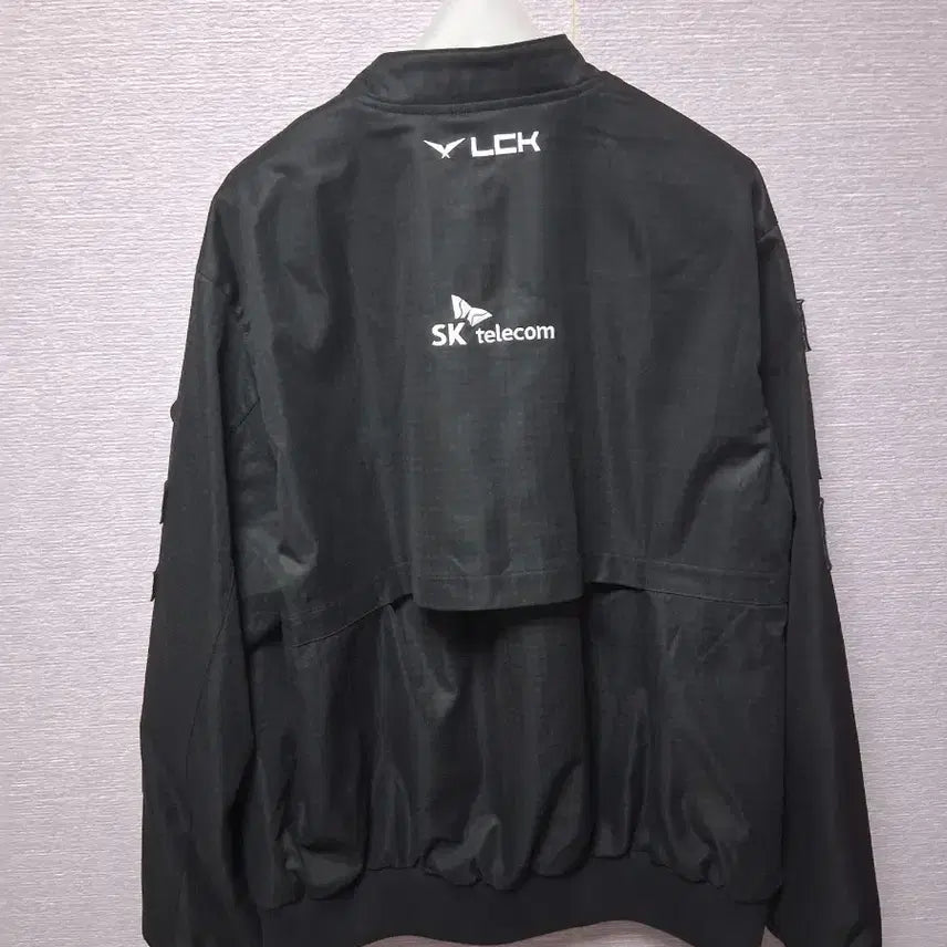 [BUNJANG] T1 Worlds 5-Star Uniform Jumper / 2025 T1 월즈 5성 유니폼 점퍼